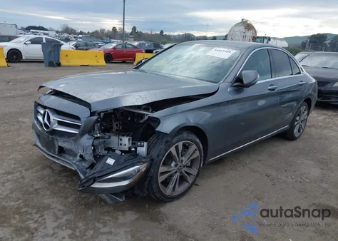 2017 Mercedes-Benz C 300 from USA, damaged, VIN 55SWF4JB8HU233863